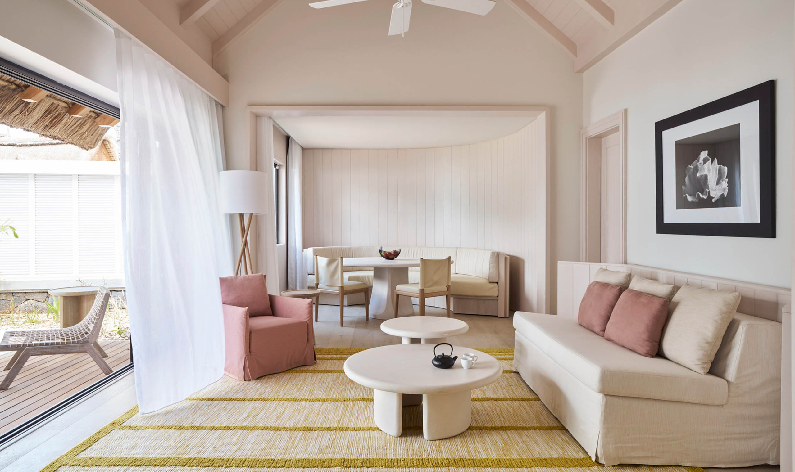 Lux Belle Mare Villa